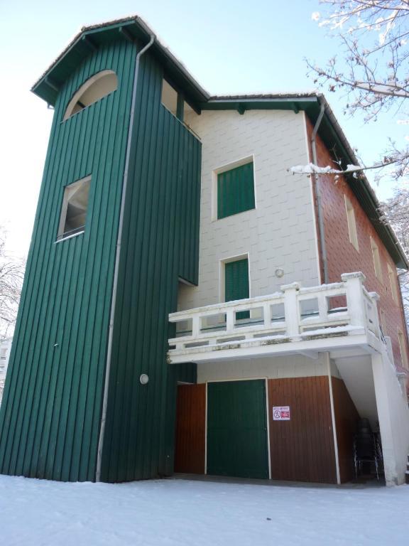 Appartements Les Pins Cierp Luaran gambar